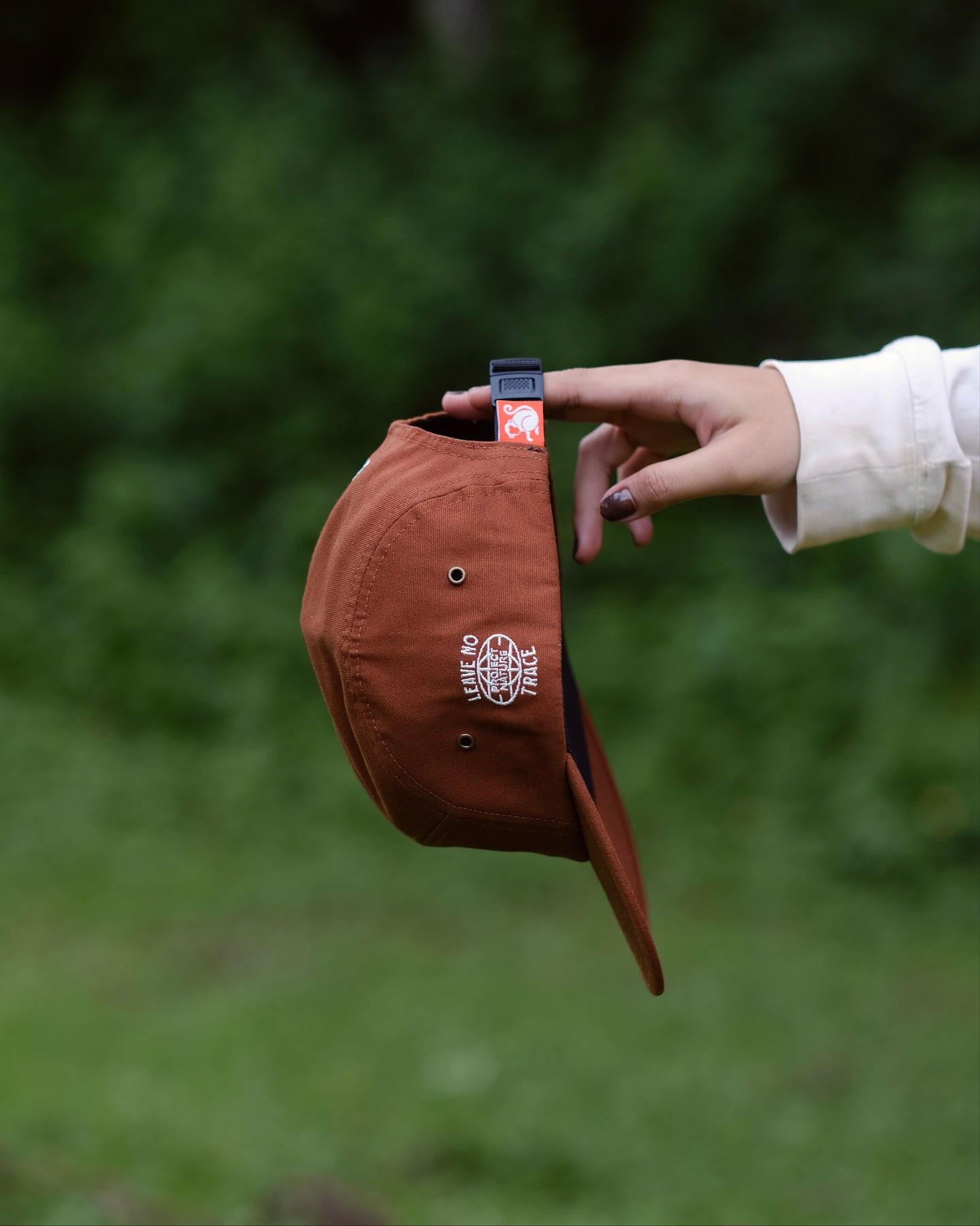 High Peak Signature Cap